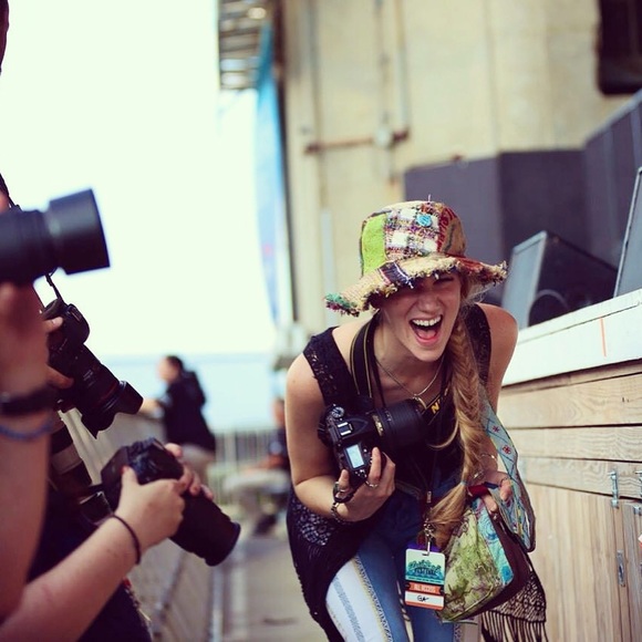 Meet your Posher, Shannon - Picture 3 of 5